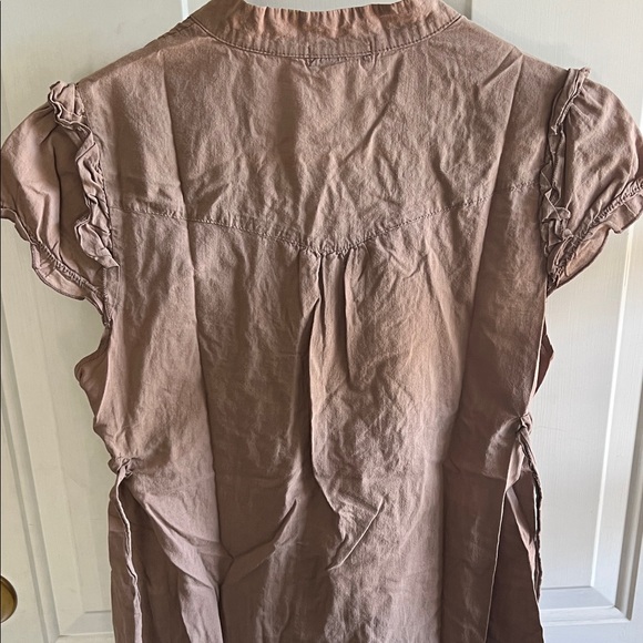 Sam & Max Ruffled Brown Blouse - Picture 5 of 5